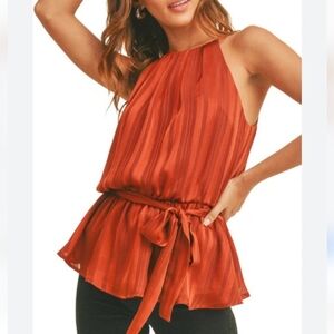 Lush, NWOT, PLEATED TIE WAIST TOP IN RUST ORANGE,Medium